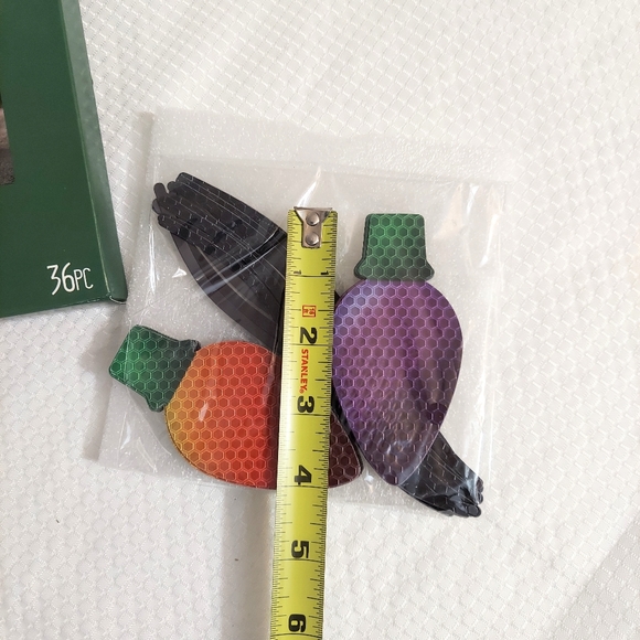 Reflective Car Magnets Christmas Light Bulbs Strand Parade Decor - Picture 4 of 4